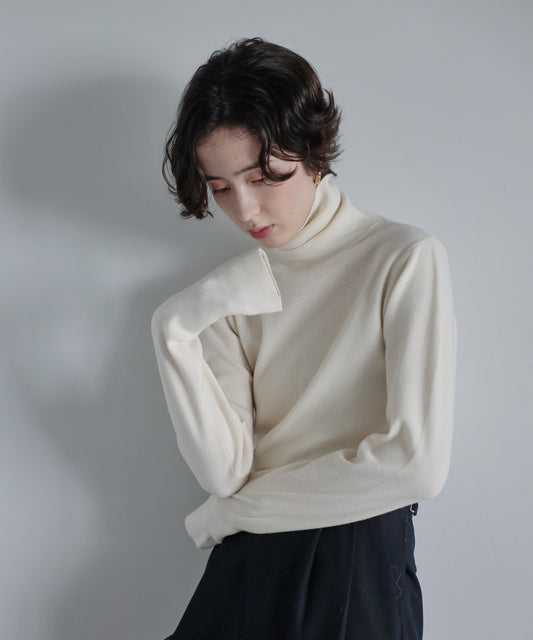【Superfine Merino Wool】Minimal Turtleneck Knit