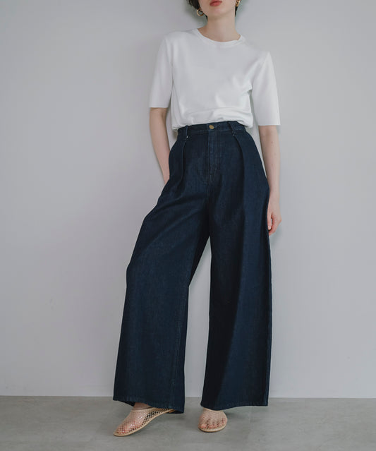 【KUROKI Denim】Tucked Wide Denim
