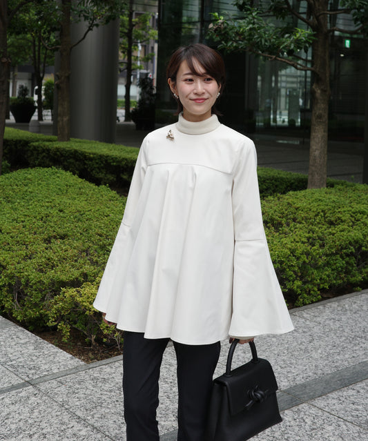 【Multi-Function】Bell Sleeve Flare Blouse