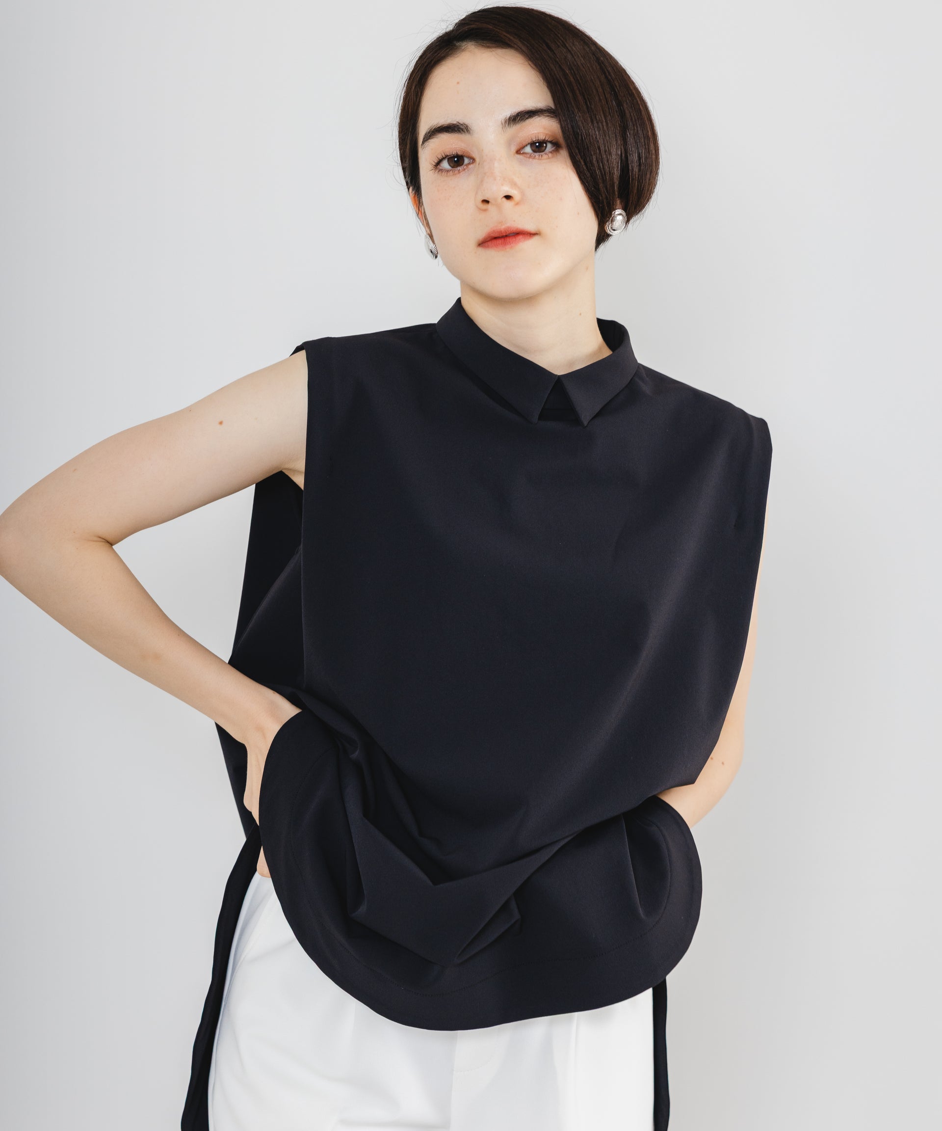 【Multi-Function 】Classic Collar Side Slit Blouse