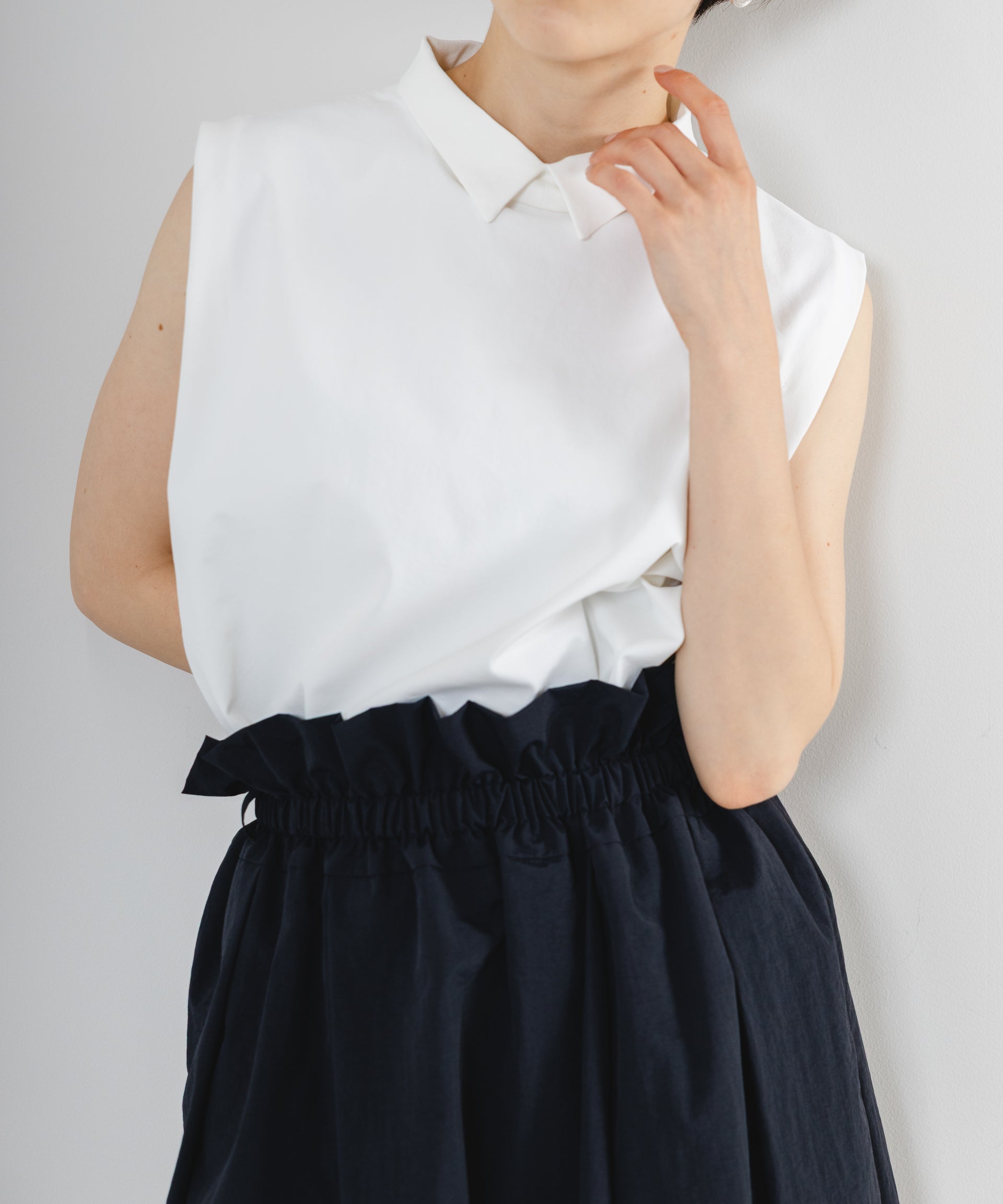 【Multi-Function 】Classic Collar Side Slit Blouse