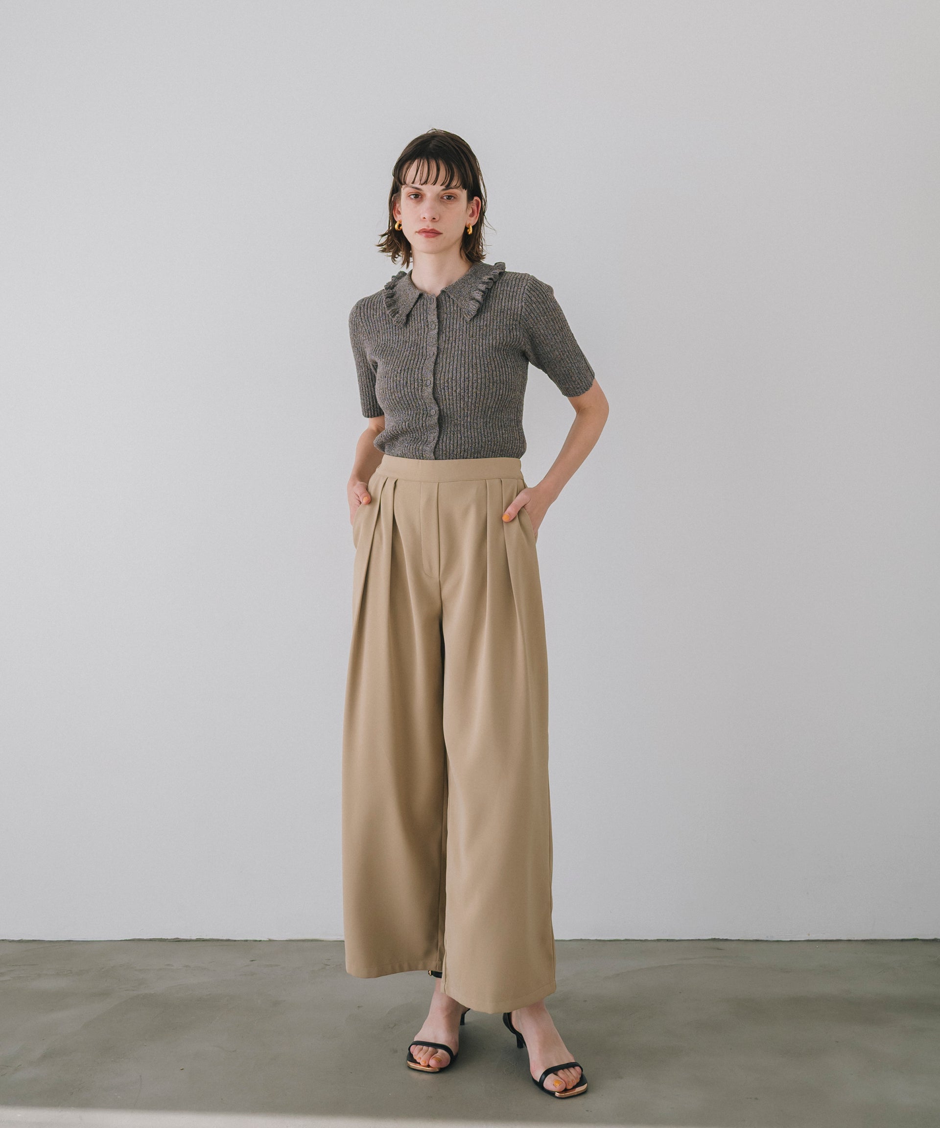【Easy-Care】Mini Frill Collar Half Sleeve Rib Knit
