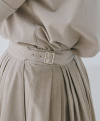 【Cool-Touch】Buckle Tuck Flare Skirt