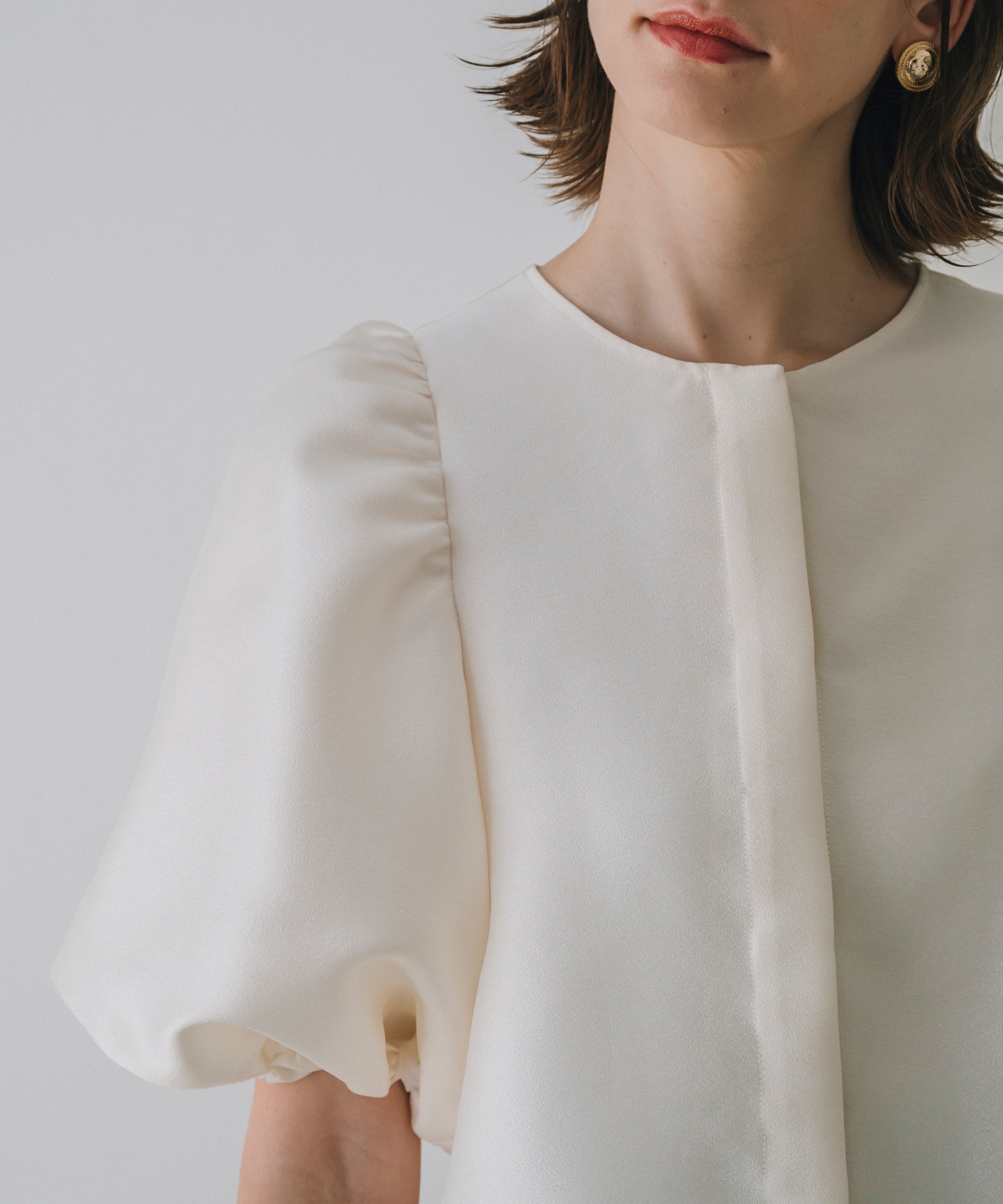 Multi-Function】Soft Volume Puff Sleeve Blouse – maré（マレ