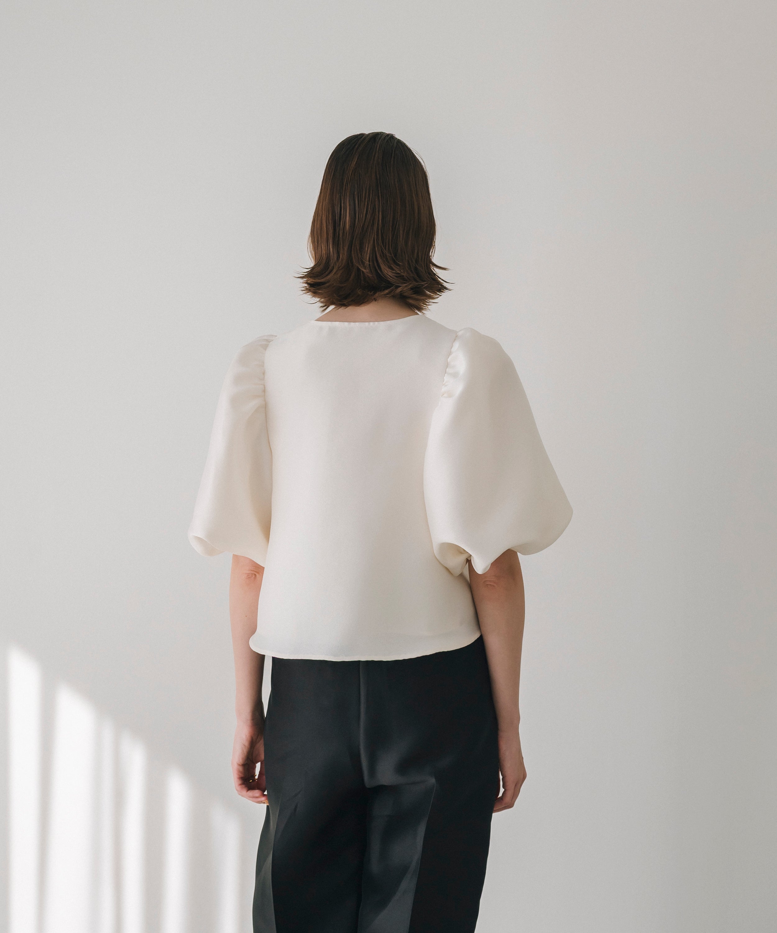 新品タグ付mare Soft Volume Puff Sleeve Blouse Multi-Function】Soft Volume Puff Sleeve Blouse – maré（マレ