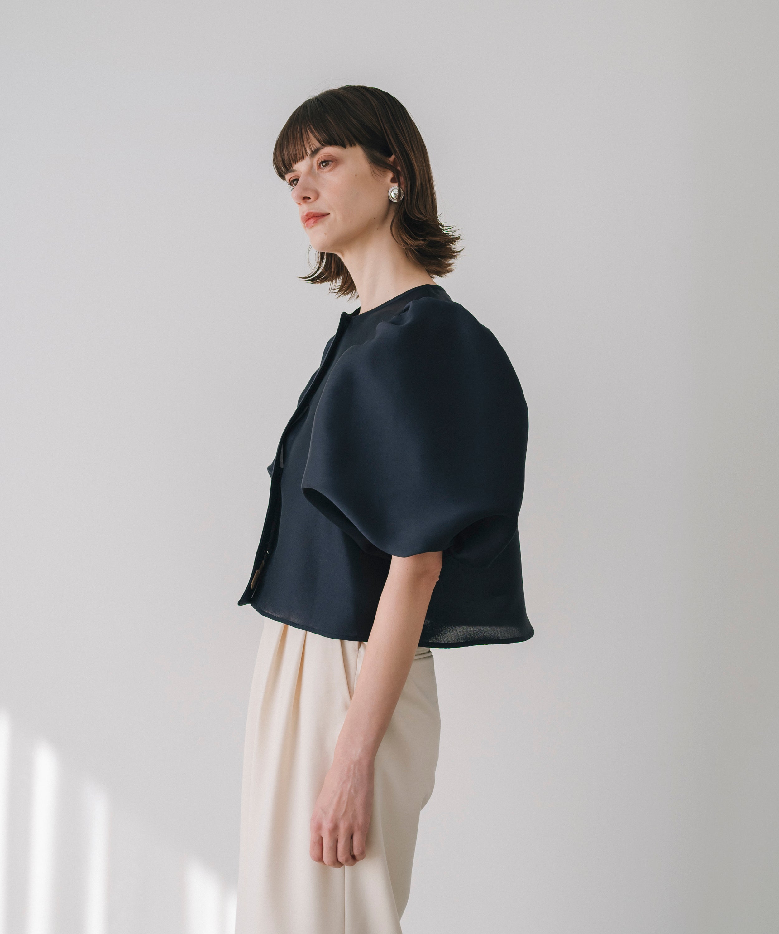 Multi-Function】Soft Volume Puff Sleeve Blouse – maré（マレ