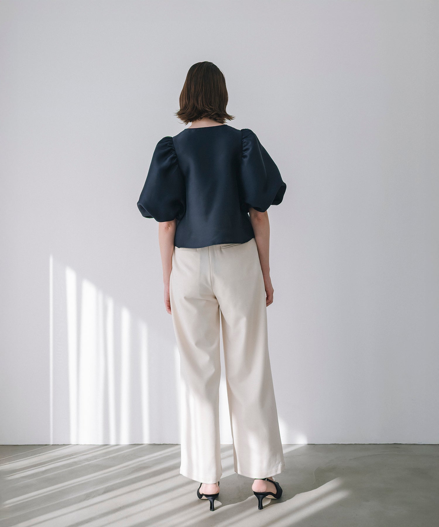 Multi-Function】Soft Volume Puff Sleeve Blouse – maré（マレ