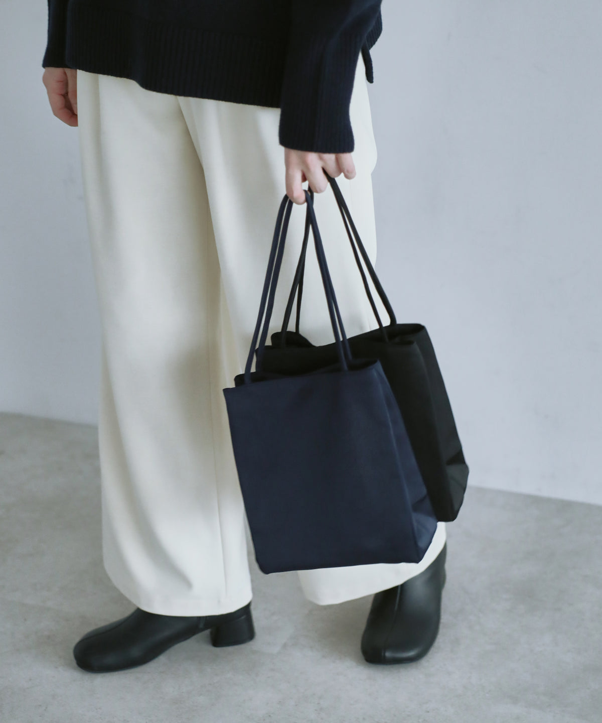 【Minimal Design】Satin Mini Handbag