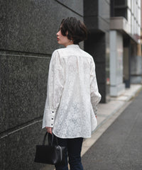 【Wrinkle Prevention】Lace Docking Blouse