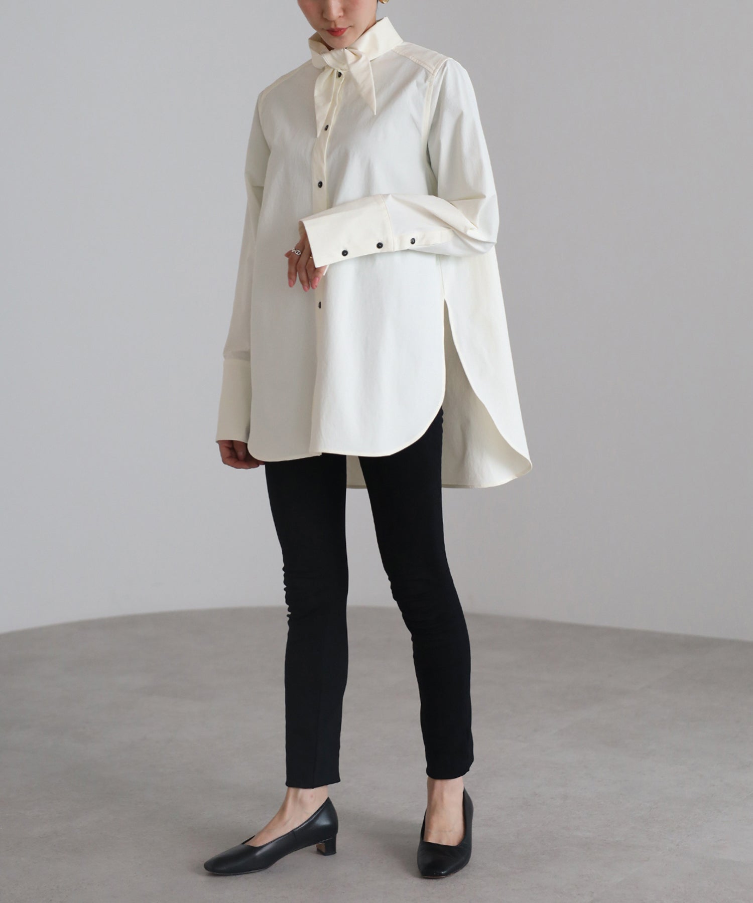 Classical Tie Blouse