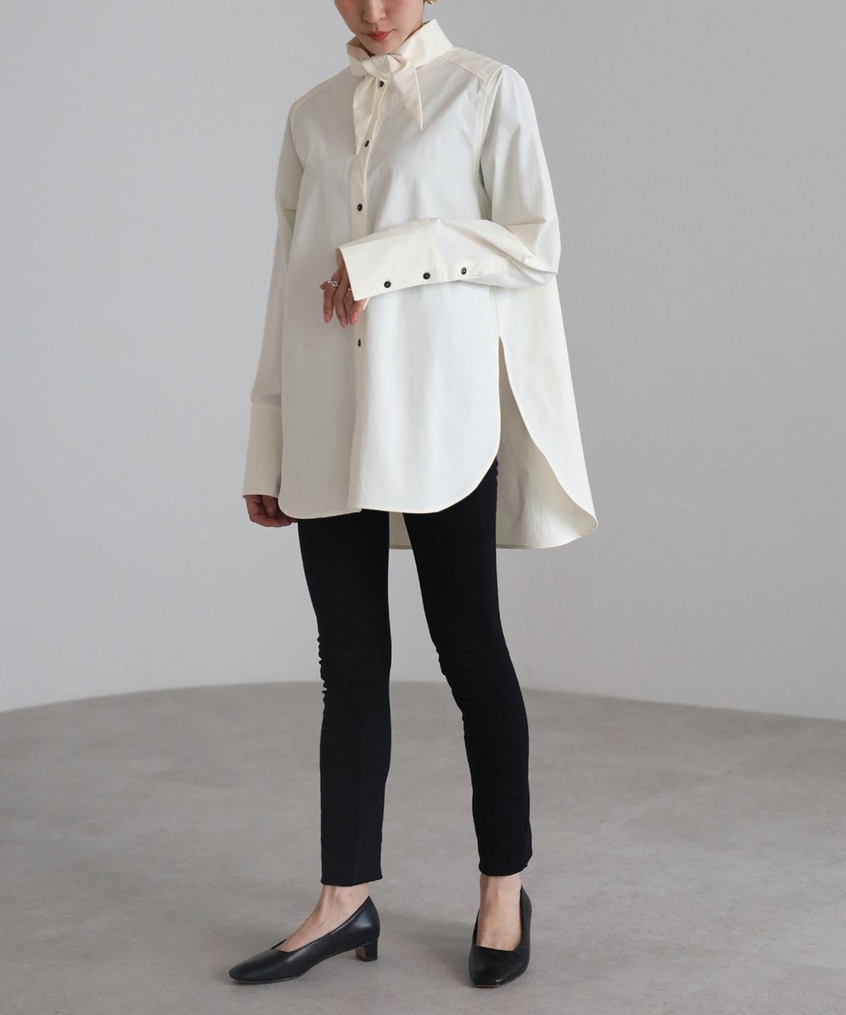 Classical Tie Blouse