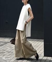【Pre-Order】【Layerable】Wool Side Slit Middle Vest