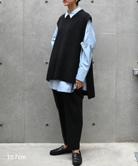 【Pre-Order】【Layerable】Wool Side Slit Middle Vest