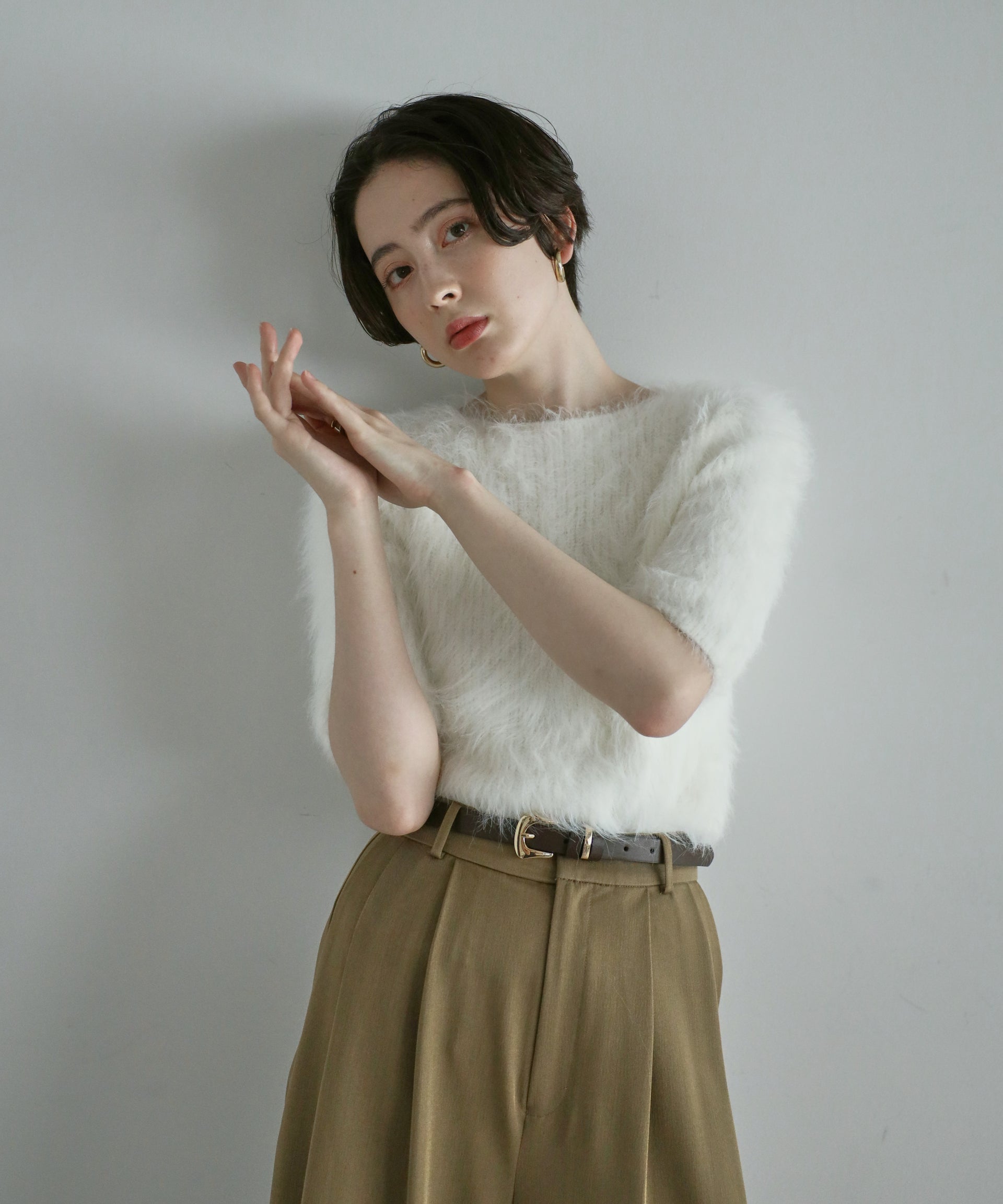 【Soft Touch】Fluffy Shaggy Half Sleeve Knit