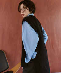 【Pre-Order】【Layerable】Wool Side Slit Middle Vest