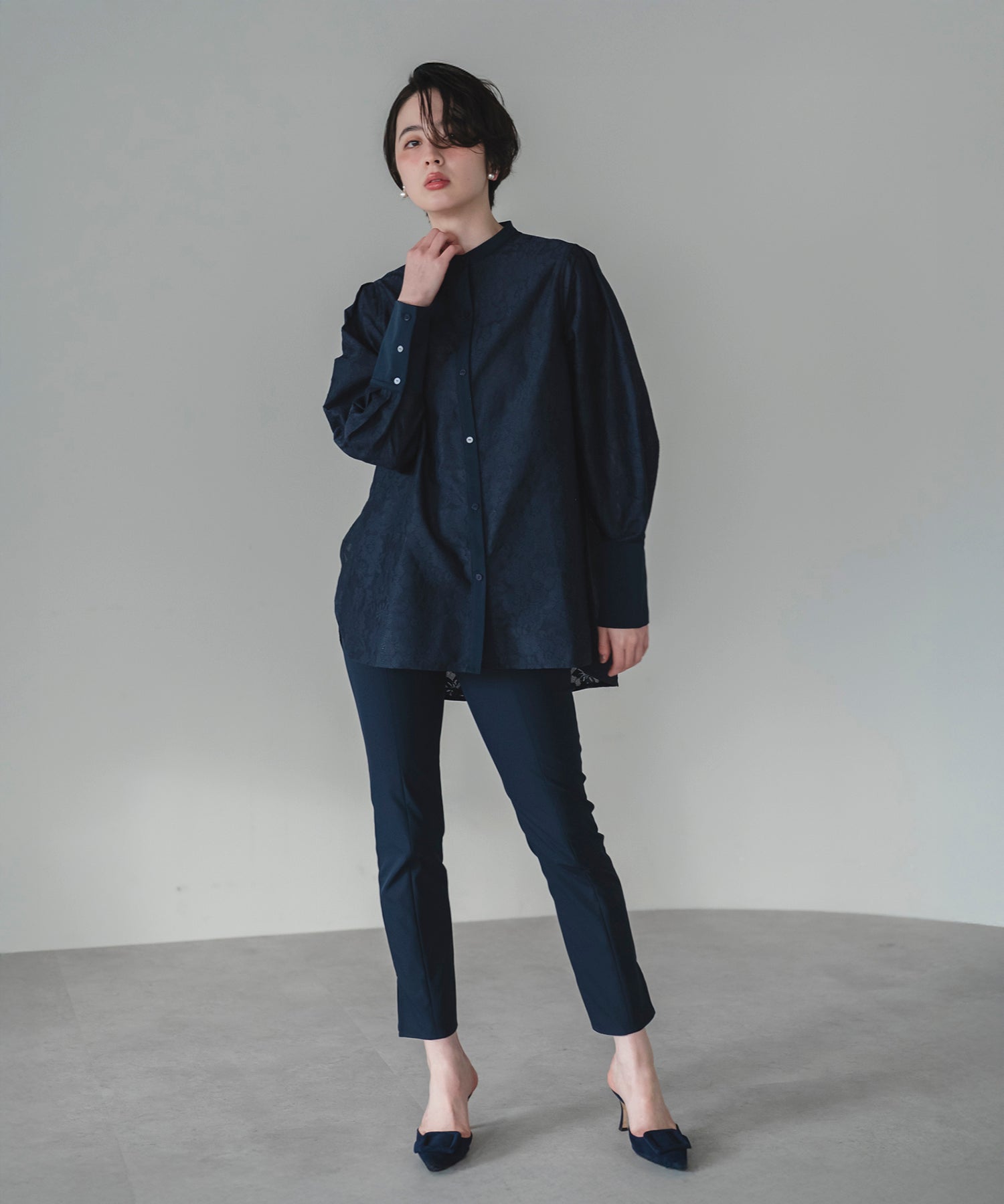 【Wrinkle Prevention】Lace Docking Blouse