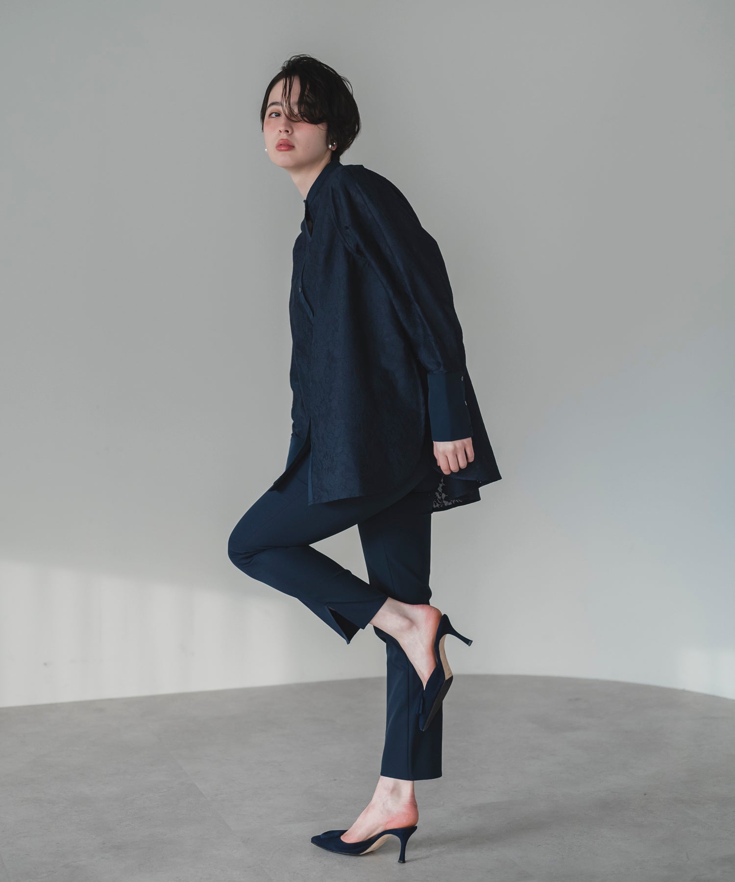 【Wrinkle Prevention】Lace Docking Blouse