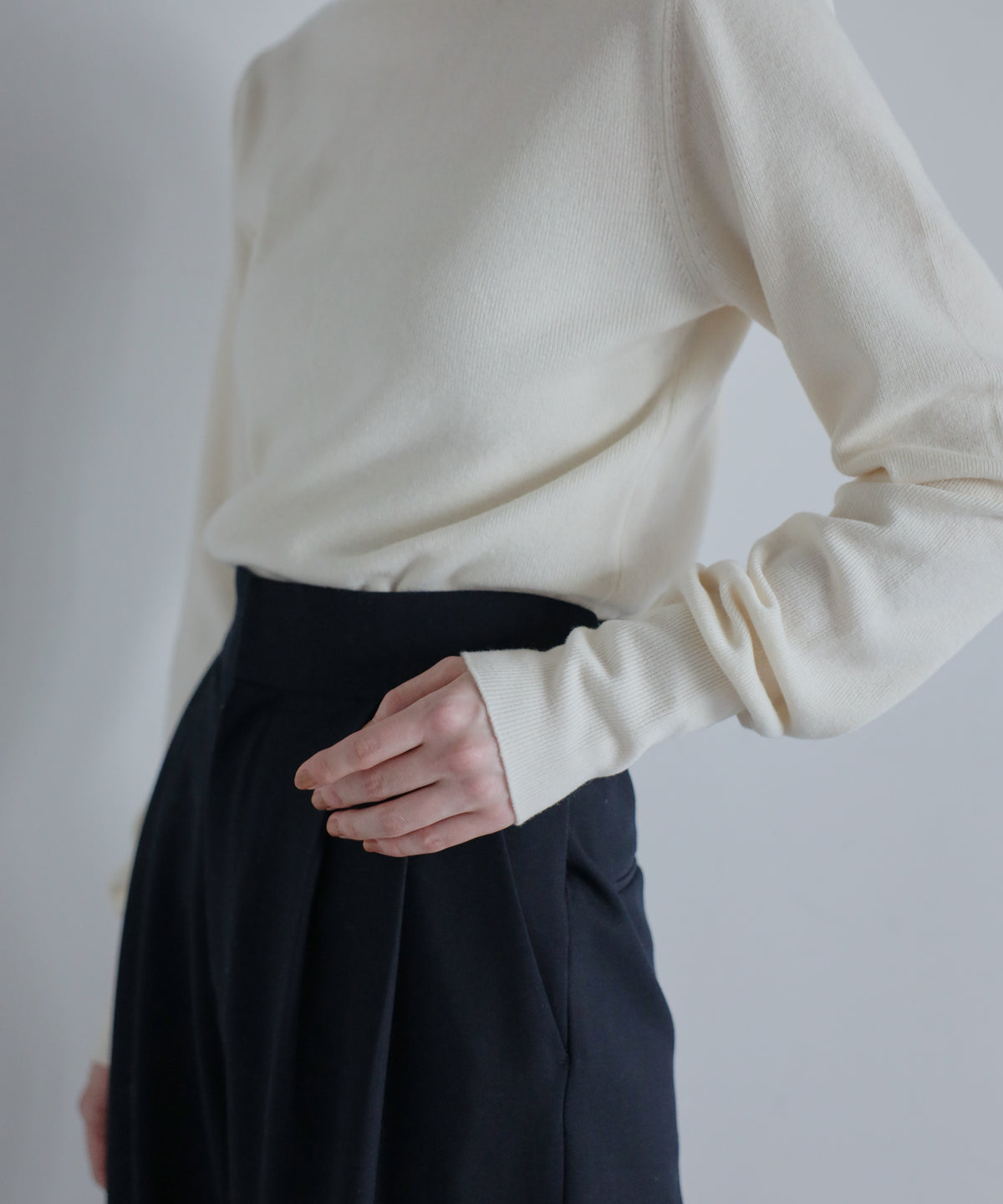 【Superfine Merino Wool】Minimal Turtleneck Knit