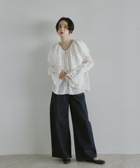 【Vintage Romantic】Eyelet Cutwork Lace Blouse