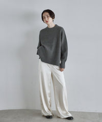【Classic Comfort】Soft Wool × Cashmere Relaxed Crewneck Knit