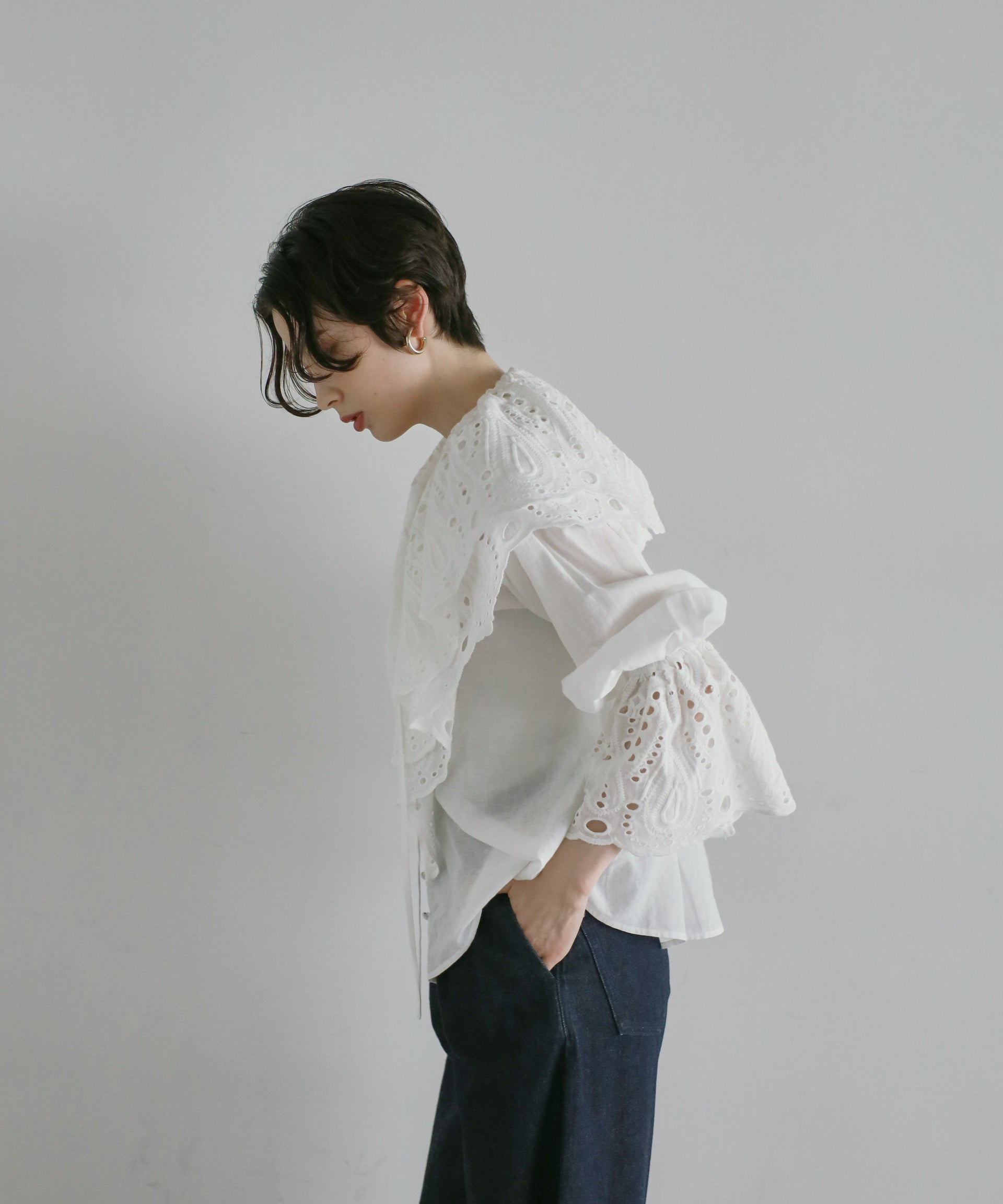 【Vintage Romantic】Eyelet Cutwork Lace Blouse