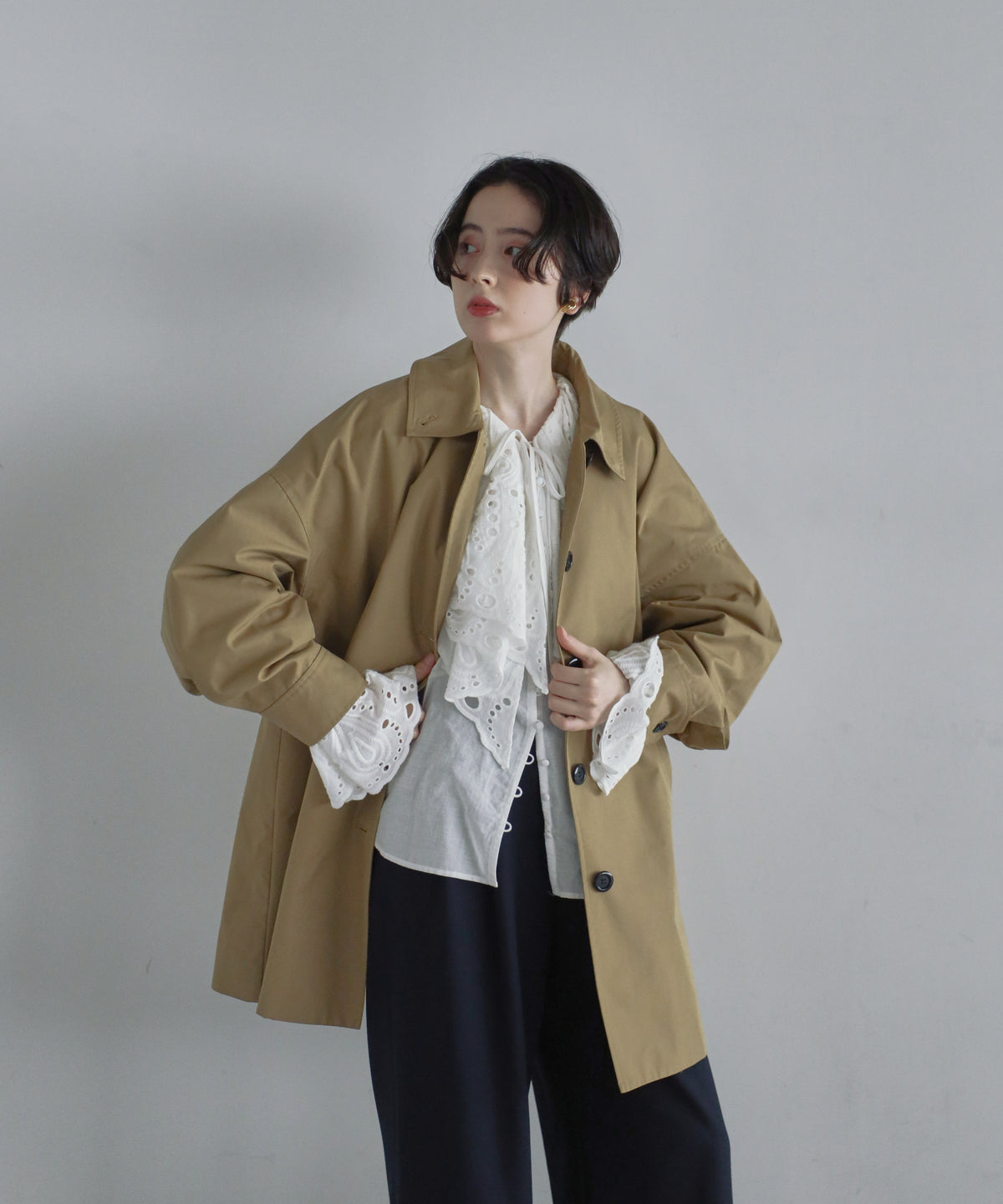 【Vintage Romantic】Eyelet Cutwork Lace Blouse