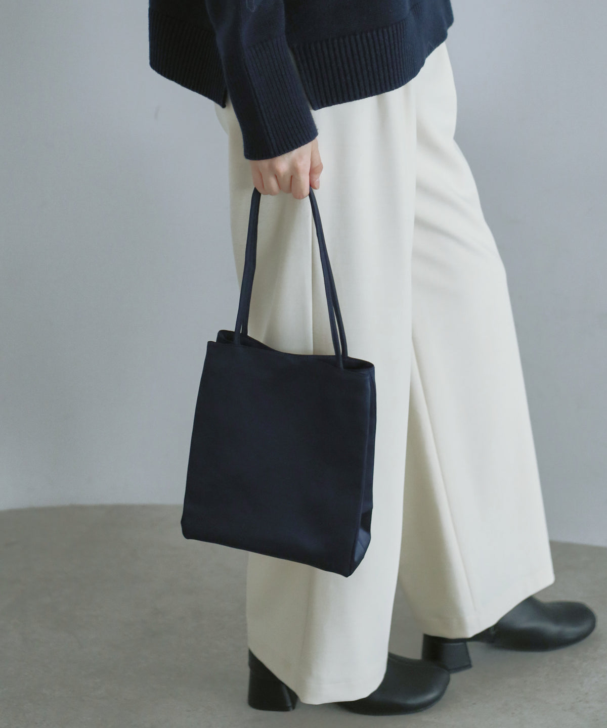 【Minimal Design】Satin Mini Handbag