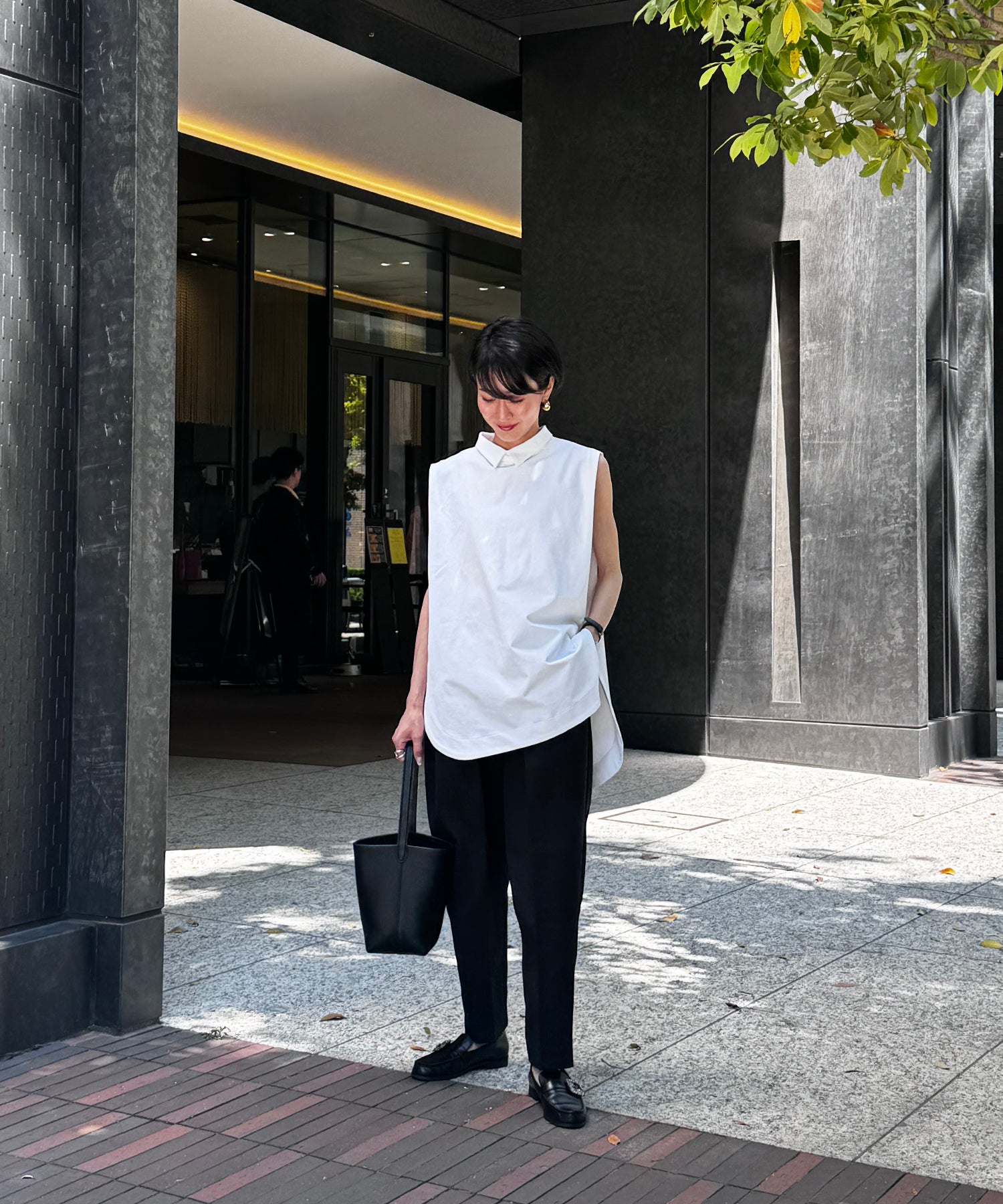 【Multi-Function 】Classic Collar Side Slit Blouse