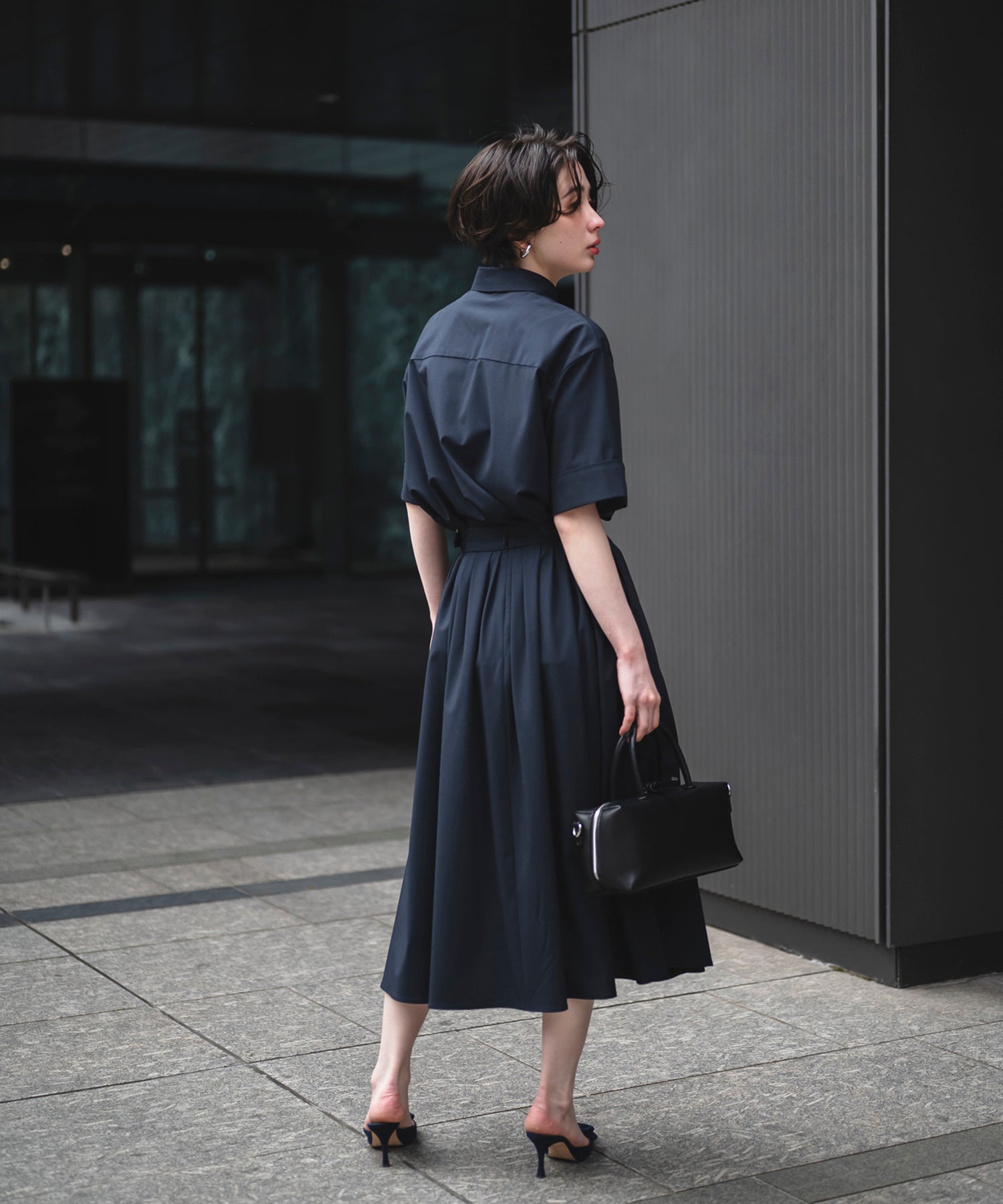 Cool-Touch】Buckle Tuck Flare Skirt – maré（マレ）オンラインストア