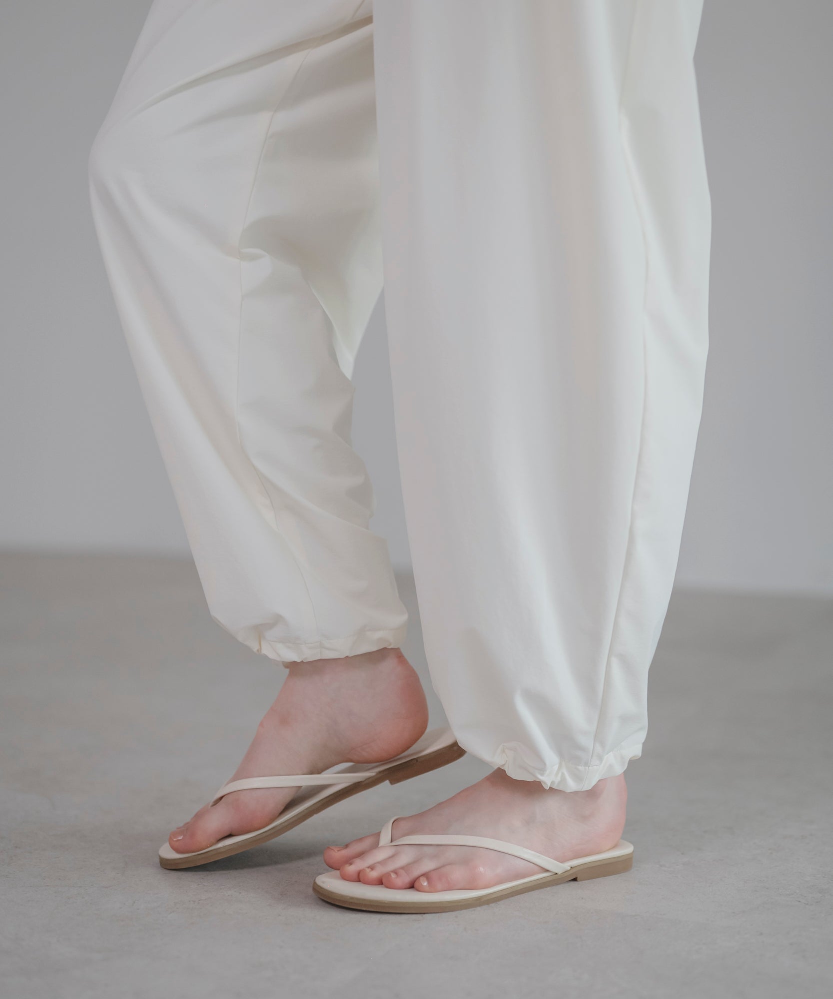 【Water Repellent】Two Tuck Easy Pants