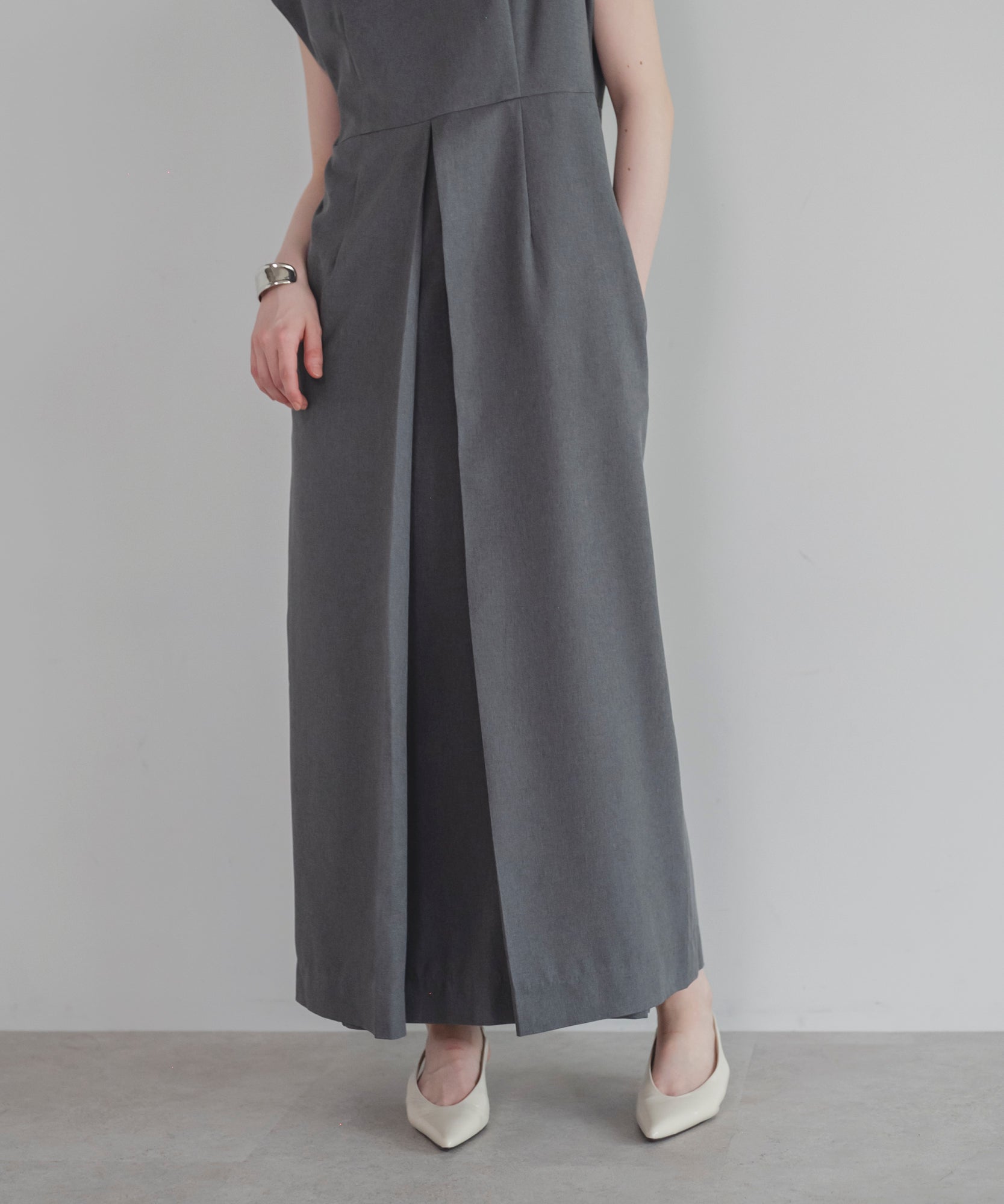 【Machine Washable】Front Tuck Cocoon One Piece