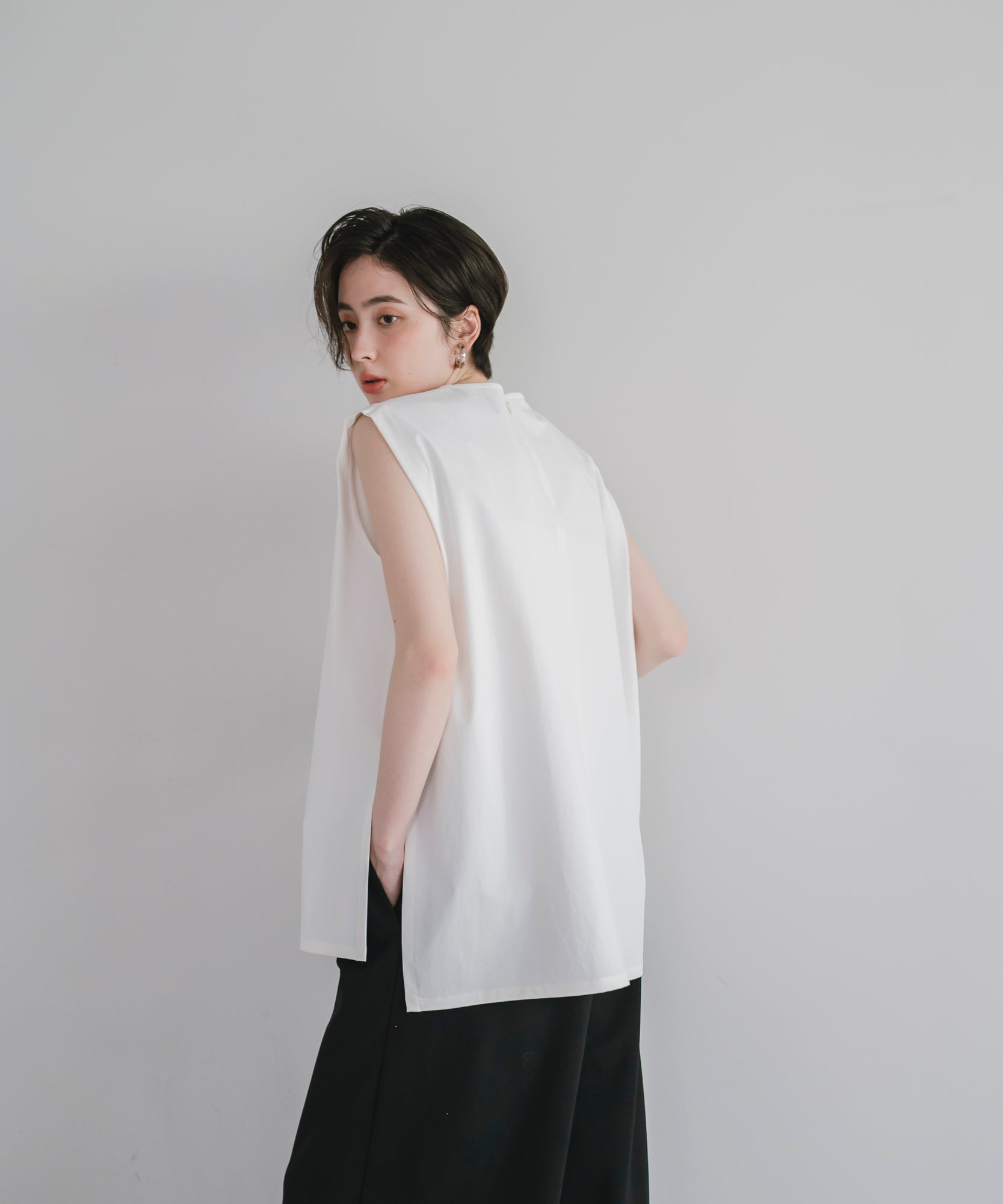 【Multi-Function】Box Silhouette Tops