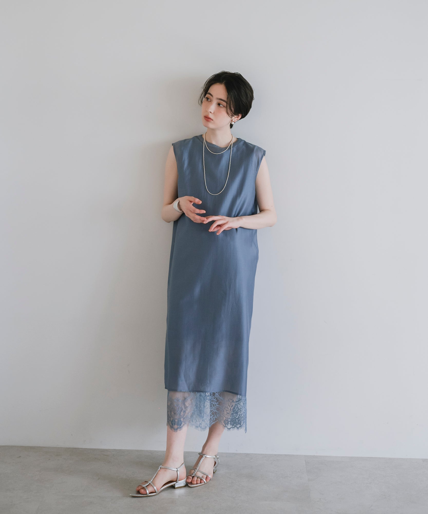 【Layerable】Lace Layered Sleeveless Onepiece