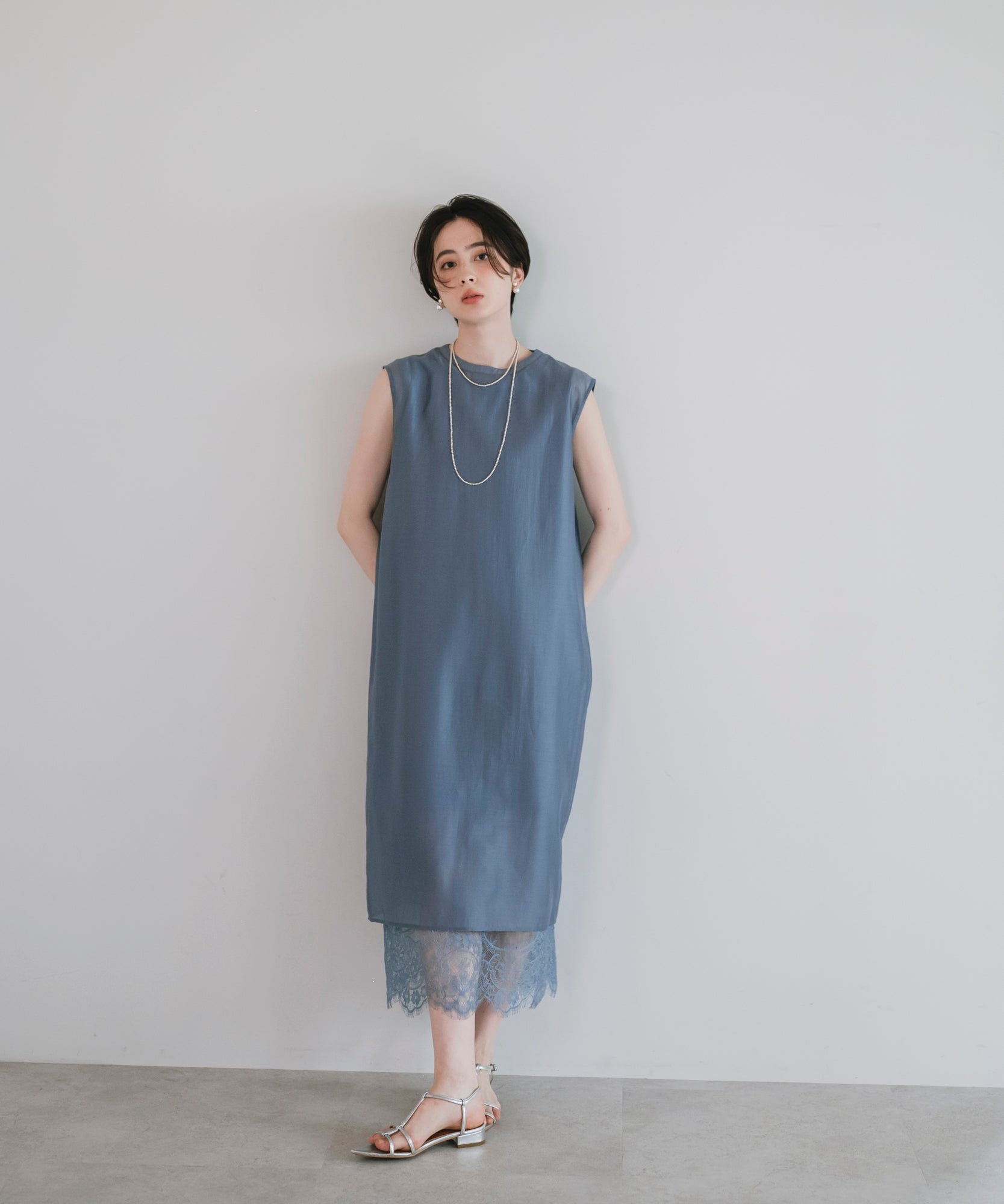 【Layerable】Lace Layered Sleeveless Onepiece