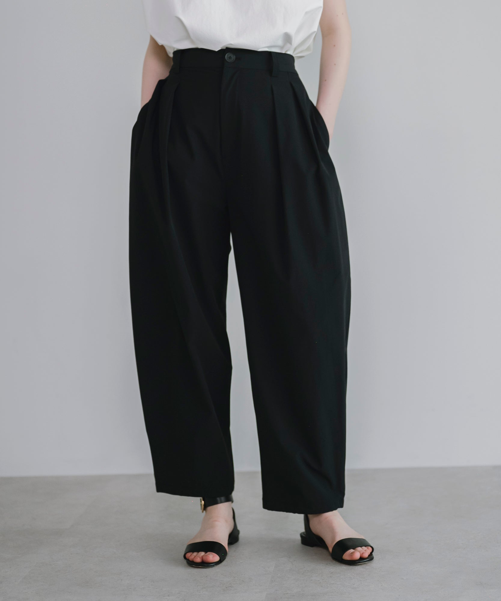 【Water Repellent】Two Tuck Easy Pants