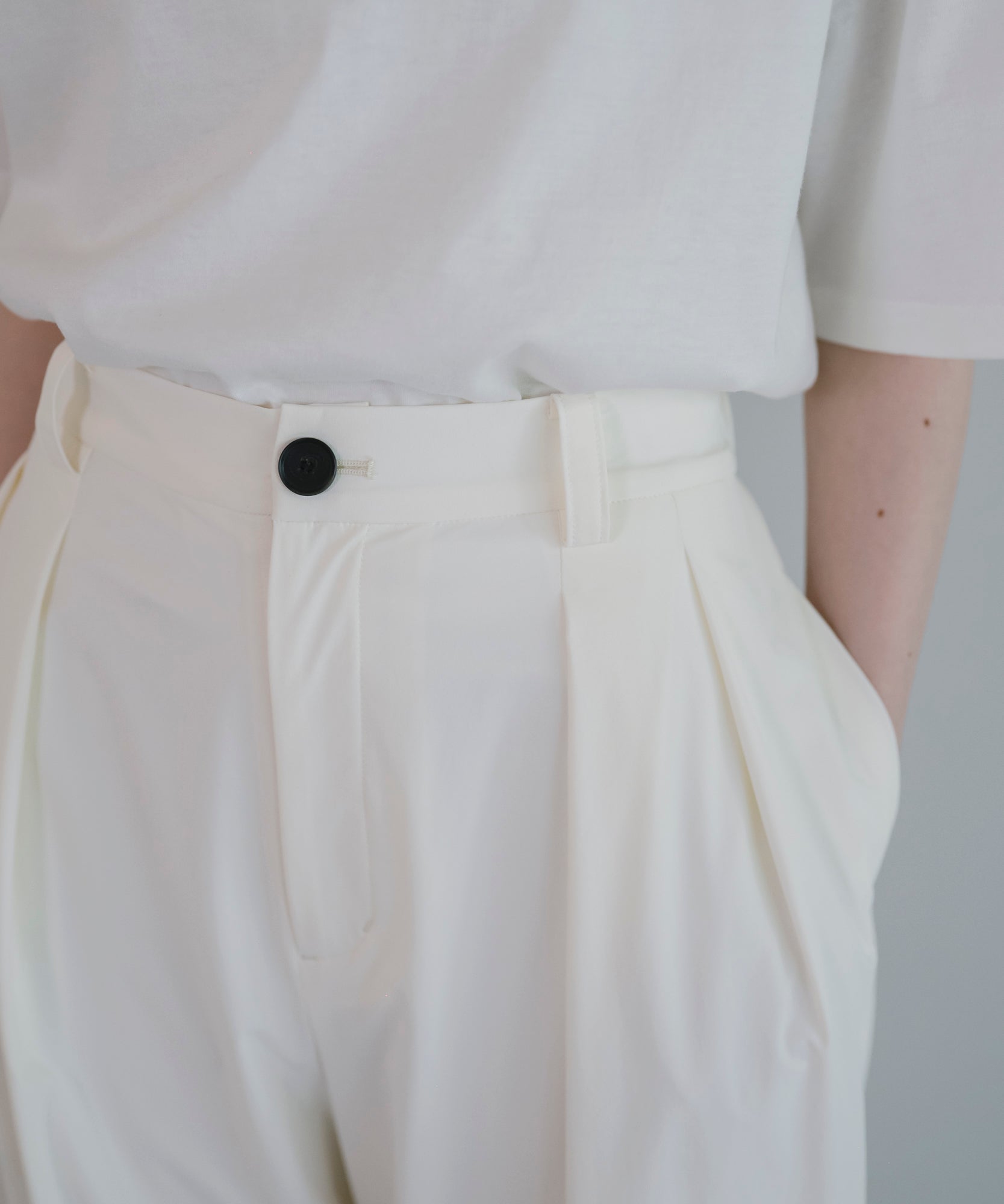 【Water Repellent】Two Tuck Easy Pants