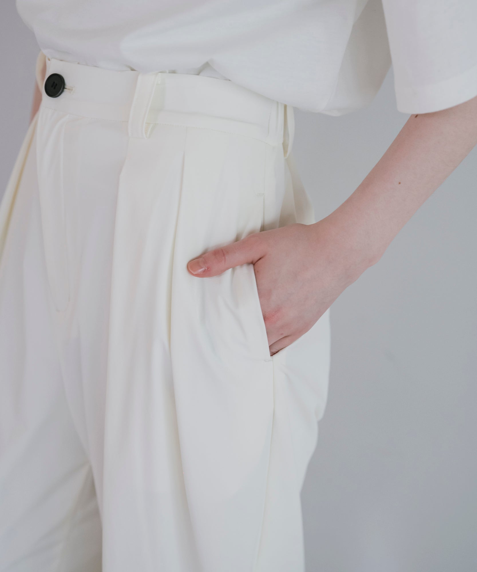 【Water Repellent】Two Tuck Easy Pants