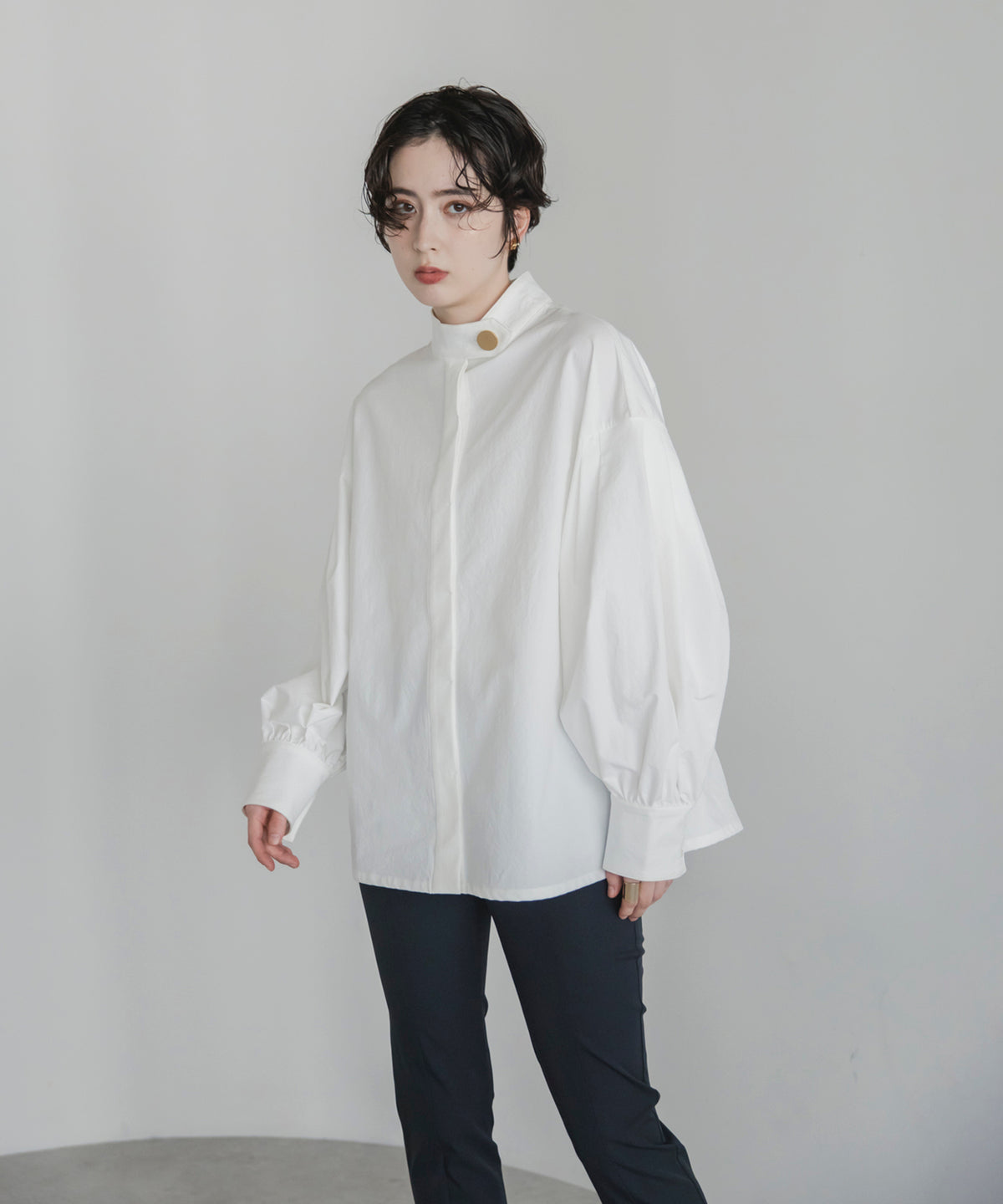 Gold Button Volume Sleeve Blouse