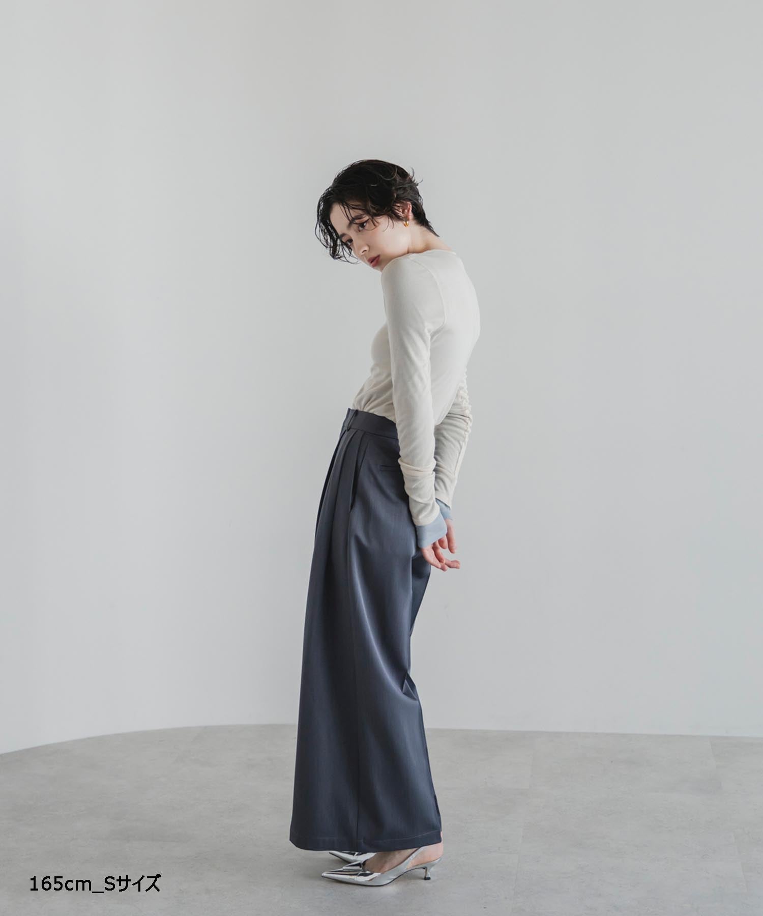 【Wrinkle Prevention】Comfort Line Wide Tuck Pants