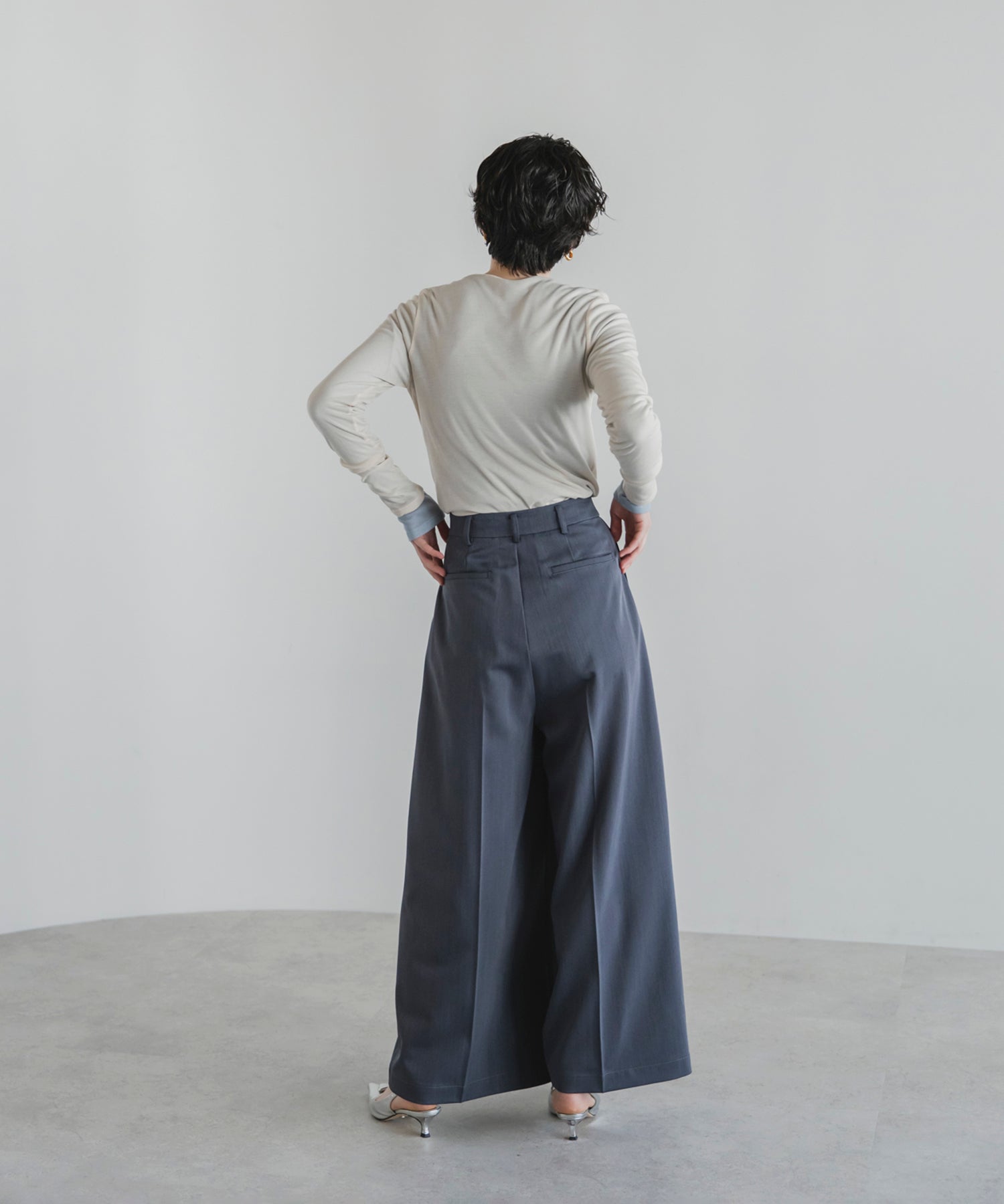 Wrinkle Prevention】Comfort Line Wide Tuck Pants – maré（マレ