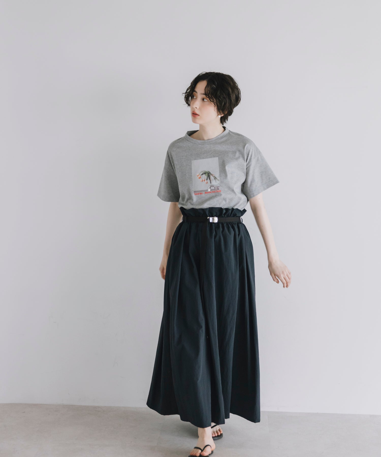 【Cool-Touch】KUTAKUTA Tulip Relaxed Tee