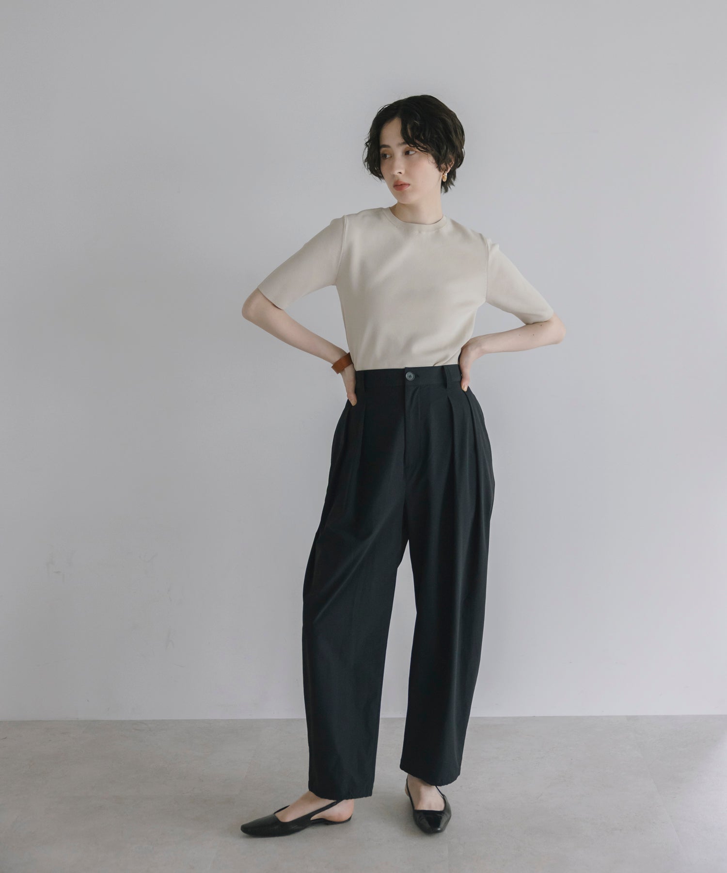 【Cool-Touch】Basic Half Sleeve Knit