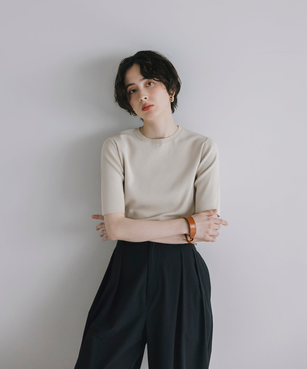 【Cool-Touch】Basic Half Sleeve Knit