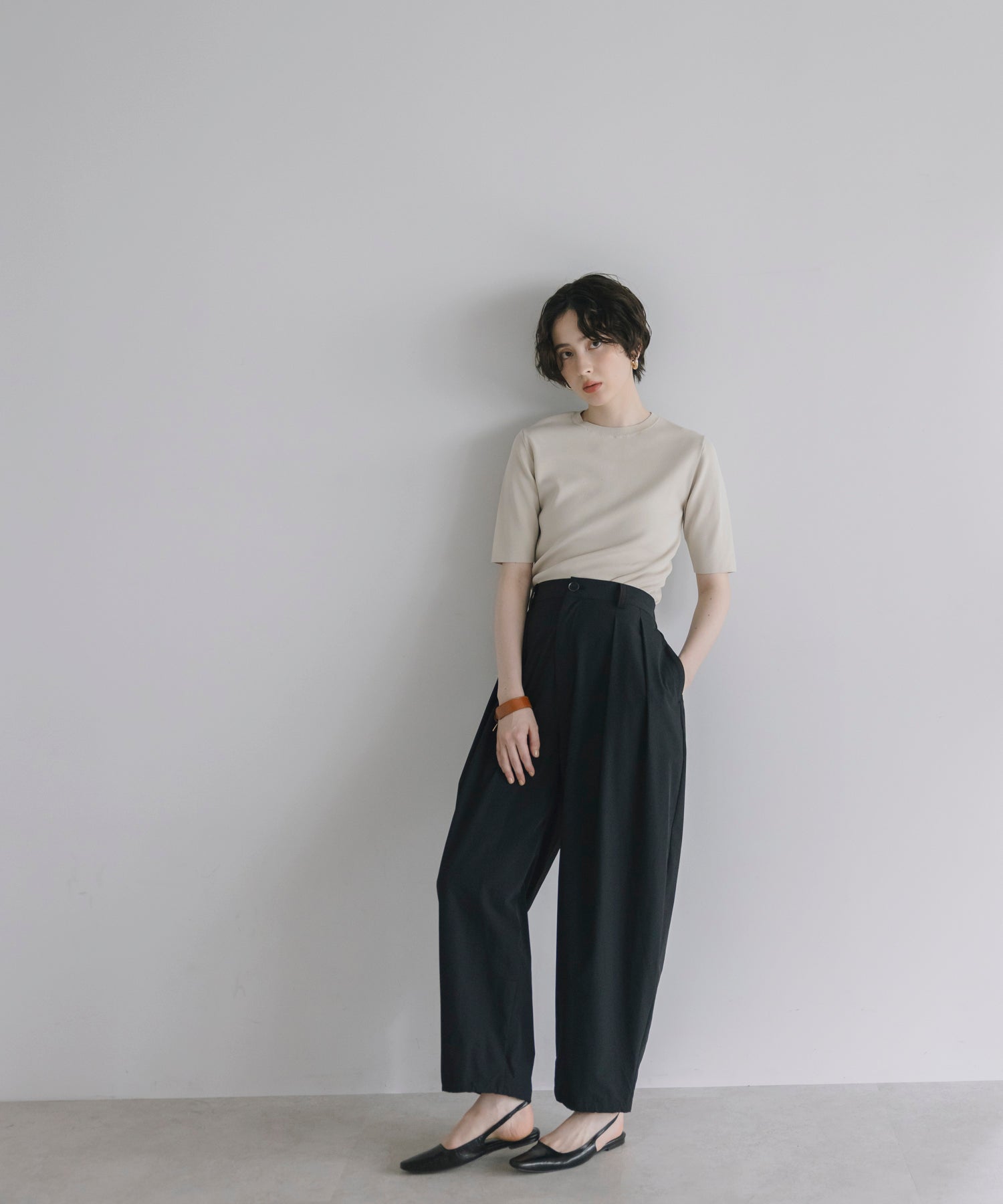 【Cool-Touch】Basic Half Sleeve Knit