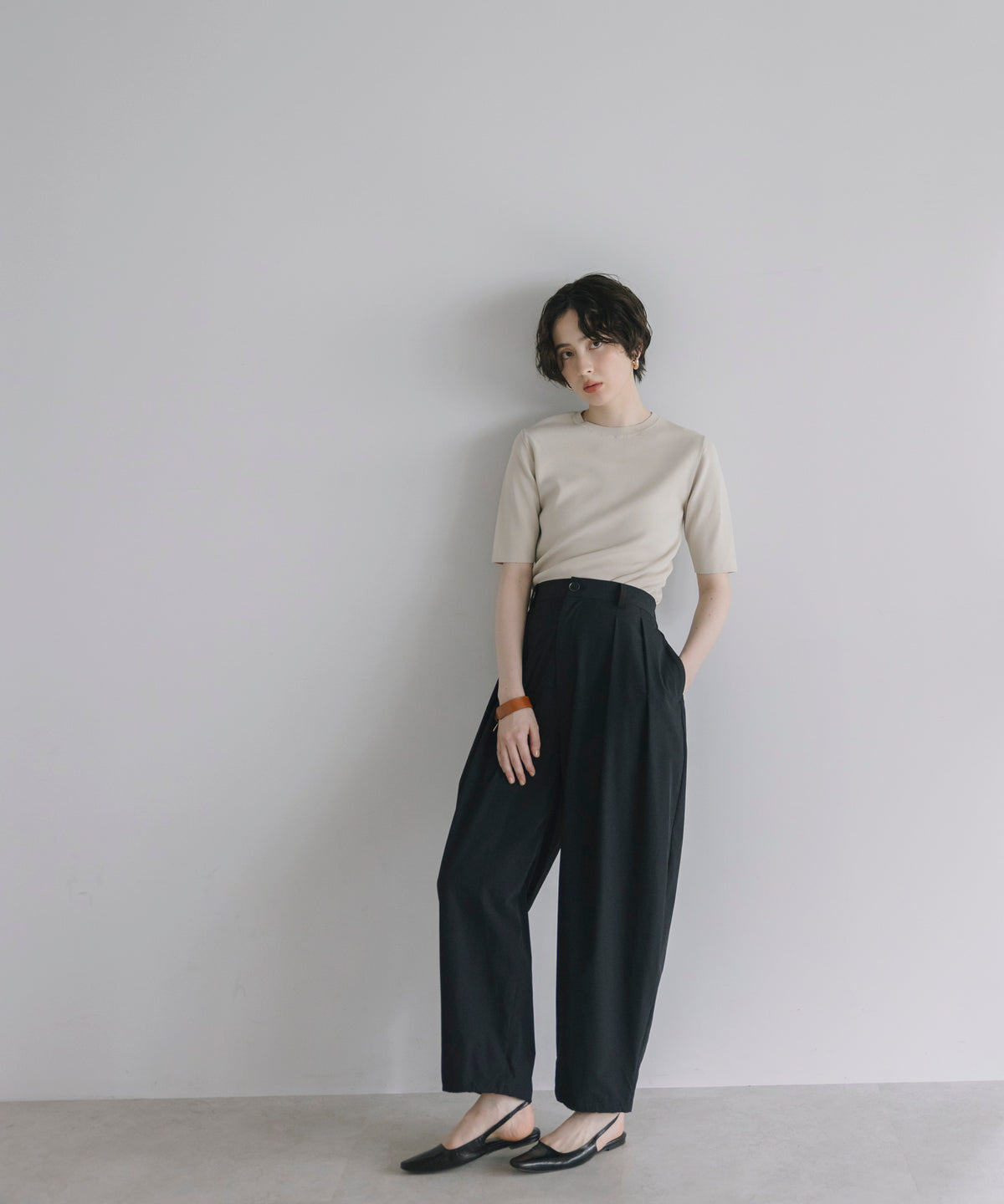 【Cool-Touch】Basic Half Sleeve Knit