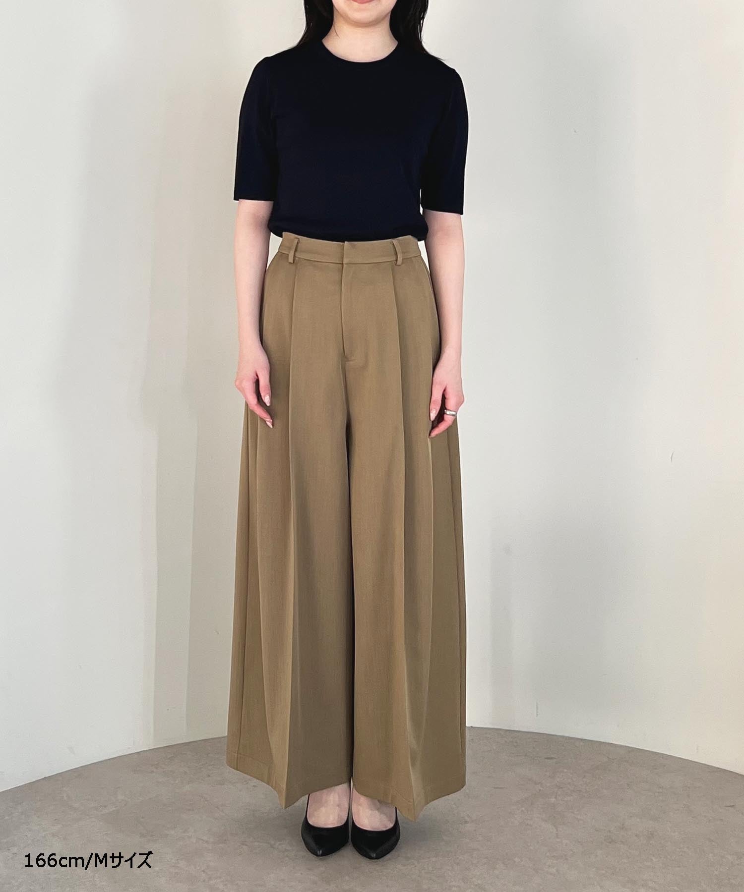 【Wrinkle Prevention】Comfort Line Wide Tuck Pants