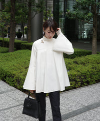 【Multi-Function】Bell Sleeve Flare Blouse