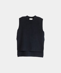 【Pre-Order】【Layerable】Wool Side Slit Middle Vest